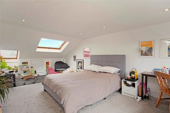 4 Bedroom Terraced House To Rent In Ivydale Road, London, SE15