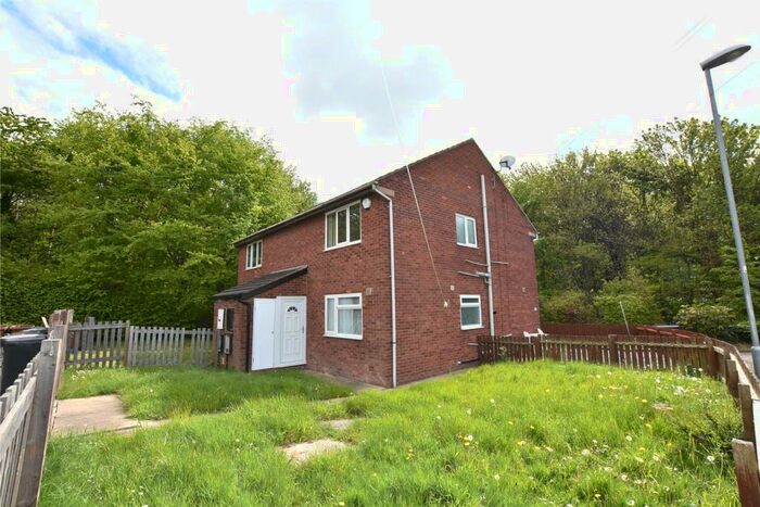 1 Bedroom Apartment To Rent In Melton Garth, Leeds, LS10