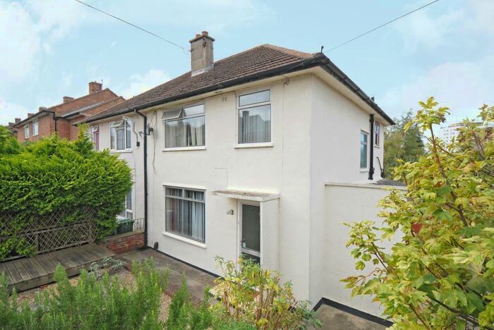 3 Bedroom Semi-Detached House To Rent In Gouldland Gardens, Headington, OX3