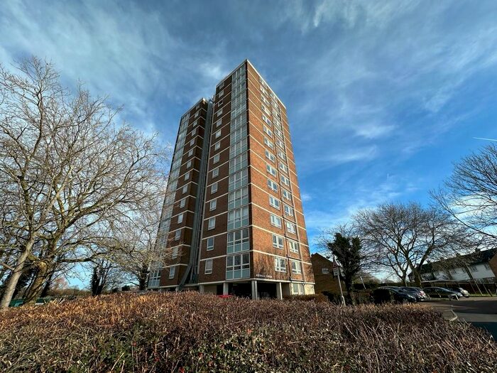 1 Bedroom Flat To Rent In Nicholls Field, Harlow, CM18
