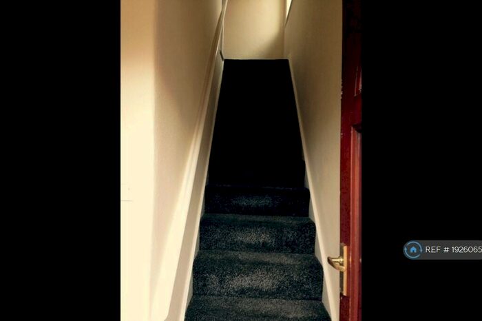 2 Bedroom Semi-Detached House To Rent In Hopefield Avenue, Sheffield, S12