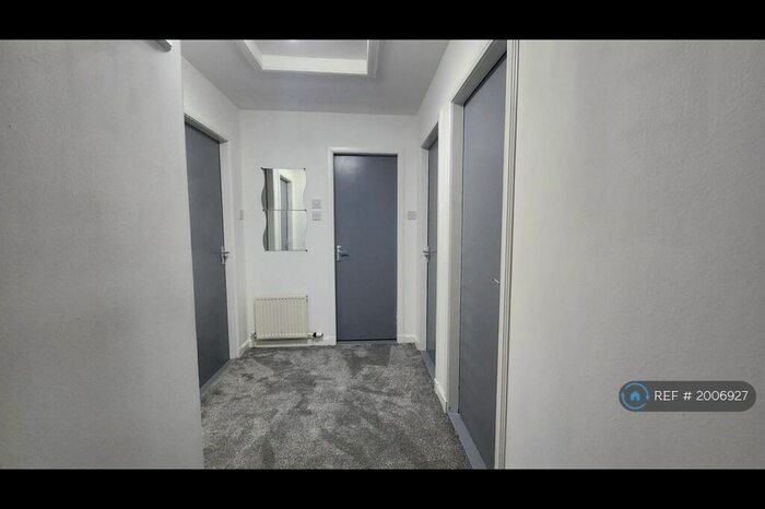 2 Bedroom Flat To Rent In East Main Street, Armadale, Bathgate, EH48