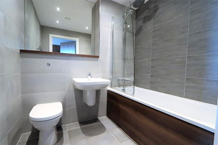 2 Bedroom Apartment To Rent In Block B Wilburn Basin, Ordsall Lane, Salford, M5