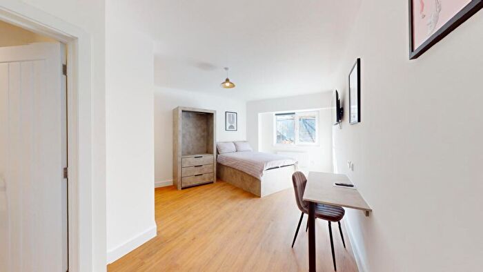 1 Bedroom House To Rent In Lemyngton Street, Loughborough, LE11