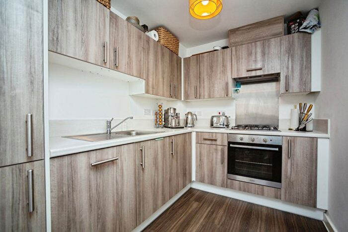 2 Bedroom End Of Terrace House For Sale In Ernest Road, West Malling, Kent, ME19