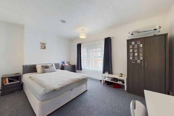 3 Bedroom House To Rent In Southampton Road, Far Cotton, Northampton, NN4