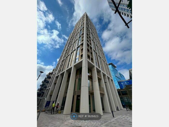 2 Bedroom Flat To Rent In Bouchon Point, London, E1