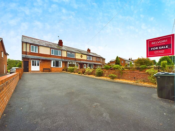 3 Bedroom Semi-Detached House For Sale In Toogood Lane, Wrightington, Wigan, WN6