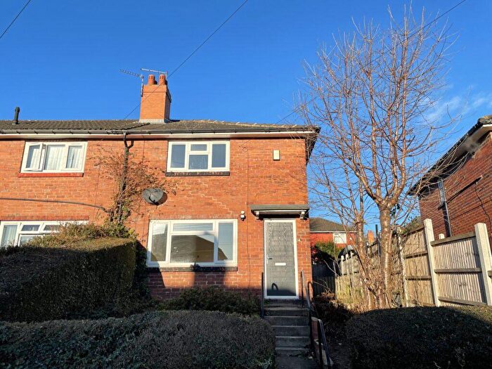 2 Bedroom End Of Terrace House To Rent In Wykebeck Road, Leeds, LS9