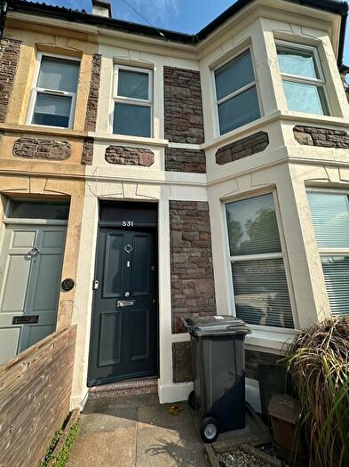 6 Bedroom Terraced House To Rent In Gloucester Road, Horfield, Bristol, Somerset, BS7