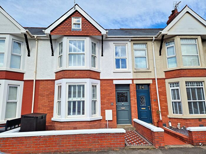 4 Bedroom Terraced House For Sale In Picton Avenue, Porthcawl, CF36