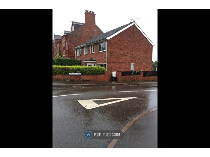 2 Bedroom Semi-Detached House To Rent In London Road, Retford, DN22