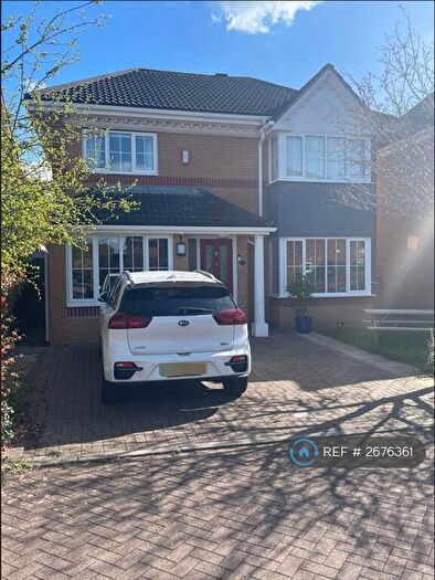 4 Bedroom Detached House To Rent In Meadow Way, Bristol, BS32