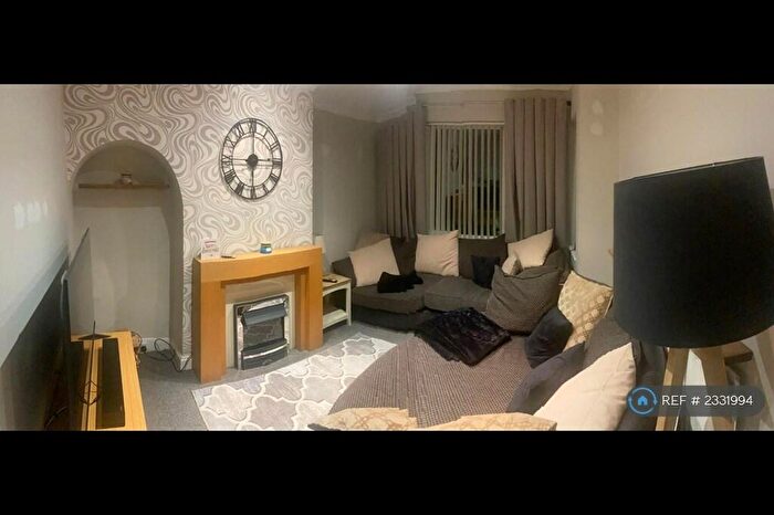 3 Bedroom Semi-Detached House To Rent In Rosecroft Road, Birmingham, B26