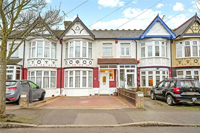 3 Bedroom Terraced House For Sale In Rowden Road, Chingford, London, E4