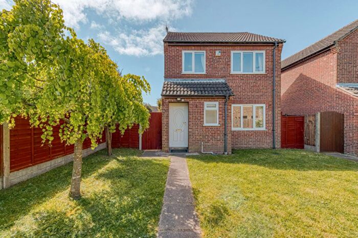 3 Bedroom Detached House For Sale In Highview Close, Blofield, NR13