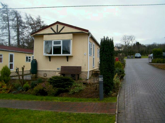 1 Bedroom Property To Rent In Valley View Park, GL54