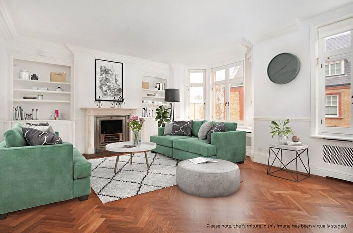 5 Bedroom Flat To Rent In Tite Street, Chelsea, SW3