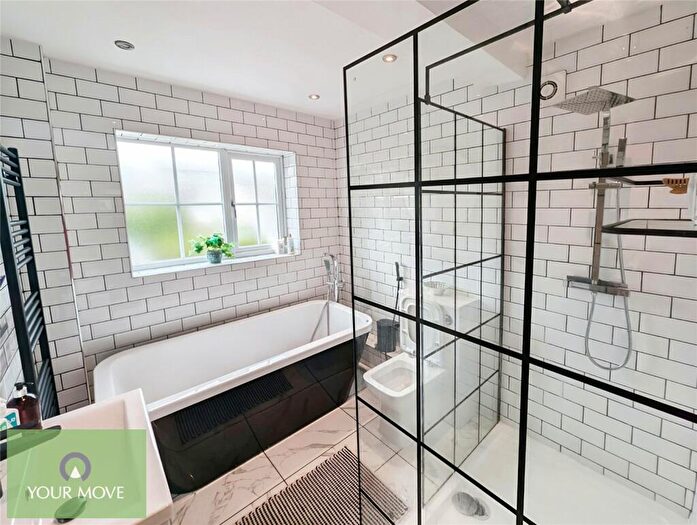 4 Bedroom Detached House To Rent In Birmingham Road, Bromsgrove, Worcestershire, B61