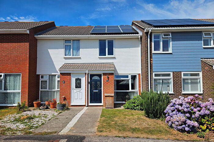 2 Bedroom Terraced House For Sale In Rosemary Walk, Lee On The Solent, PO13