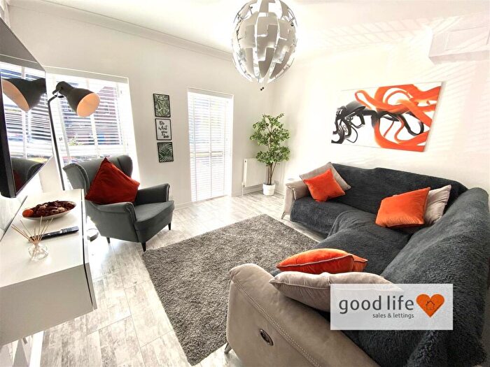 2 Bedroom Flat For Sale In Brookside Terrace, Ashbrooke, Sunderland, SR2
