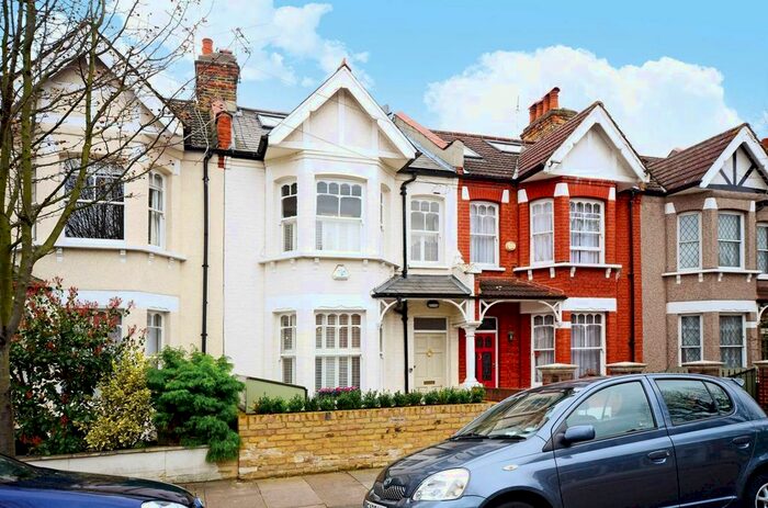 5 Bedroom Property To Rent In Engadine Street, Southfields, London, SW18