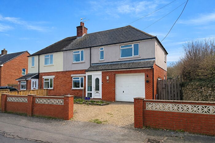 4 Bedroom Semi Detached House For Sale In Furge Grove, Henstridge, BA8