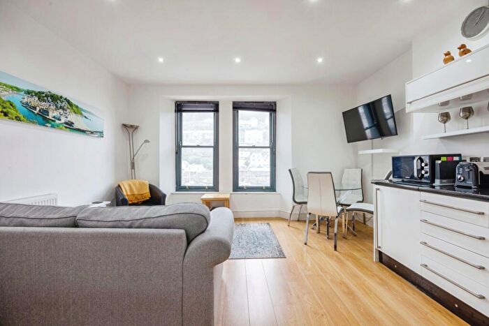 1 Bedroom Flat For Sale In Fore Street, East Looe, Looe, Cornwall, PL13