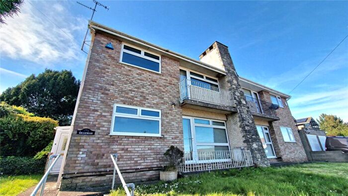 4 Bedroom Semi Detached House To Rent In Stanbridge Close, Bristol, BS16