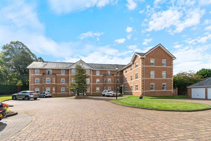 3 Bedroom Apartment To Rent In Lady Aston Hall, Sutton Coldfield, B74