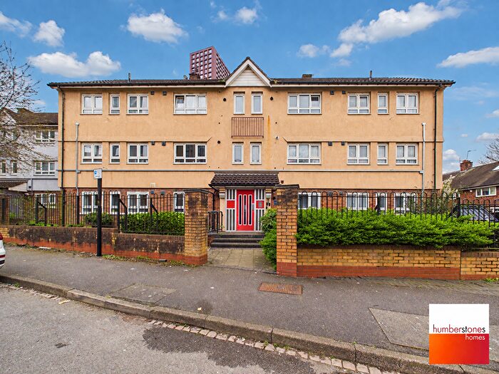 3 Bedroom Flat For Sale In Essington Street, Birmingham, B16