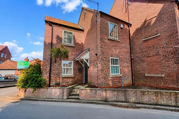 3 Bedroom Property For Sale In Church Lane, Pocklington, York, YO42