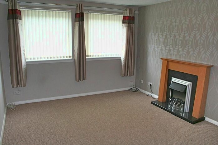 2 Bedroom Flat To Rent In Westburn Middlefield, Edinburgh, EH14
