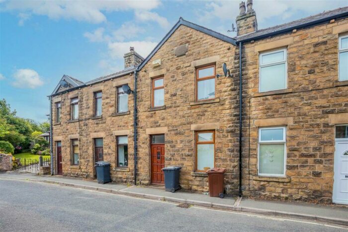 2 Bedroom Terraced House To Rent In Ashbourne Lane, Chapel-En-Le-Frith, High Peak, SK23