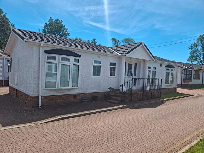 2 Bedroom Bungalow For Sale In Franklins Avenue, Pilgrims Retreat, Maidstone, ME17