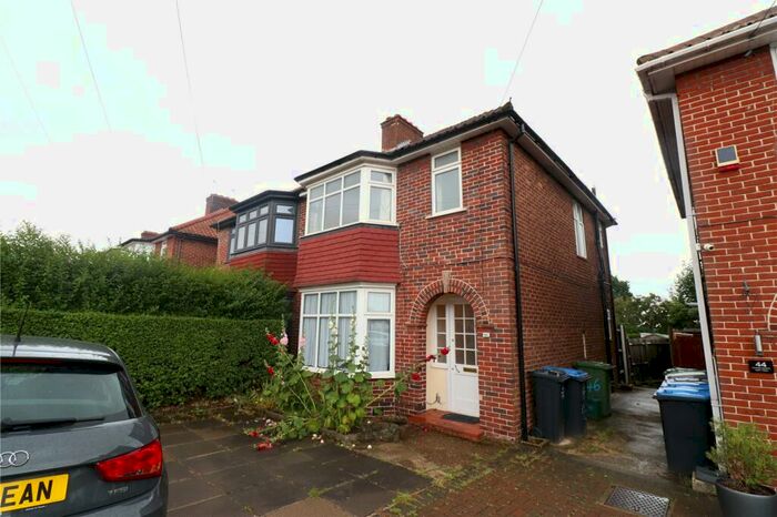 4 Bedroom Semi-Detached House To Rent In Coniston Gardens, London, NW9