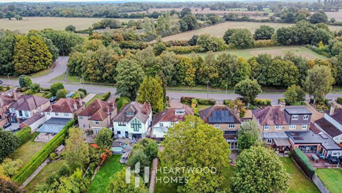 3 Bedroom Detached House For Sale In London Road, St. Albans, AL1