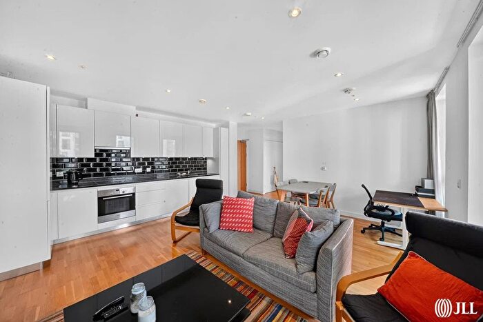 2 Bedroom Flat To Rent In Festuca House, Mirabelle Gardens, London, E20