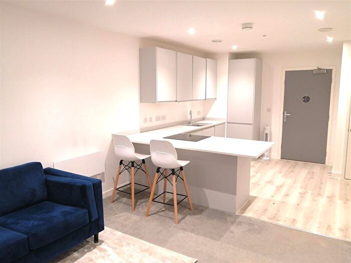 1 Bedroom Flat For Sale In No. Old Trafford, Salford Quays, M17