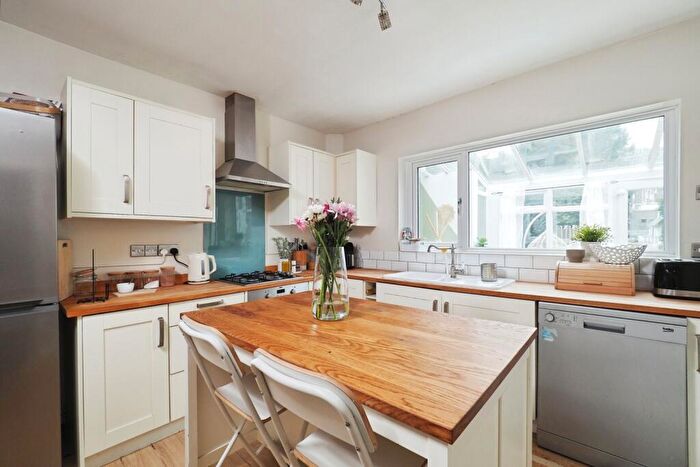 3 Bedroom Semi-Detached House For Sale In Ilkeston Road, Stapleford, Nottingham, Nottinghamshire, NG9