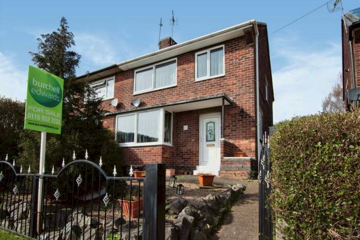 3 Bedroom Semi-Detached House To Rent In Kenilworth Drive, Ilkeston, DE7