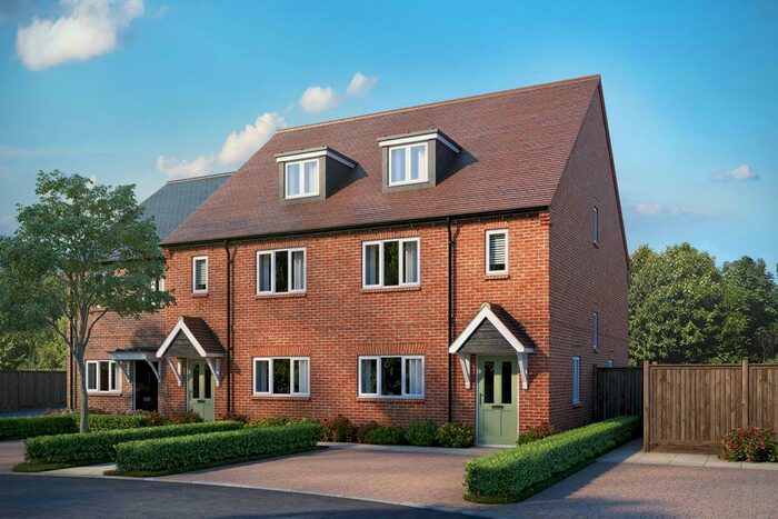 3 Bedroom Terraced House For Sale In Darnell Place, Woodcote, RG8