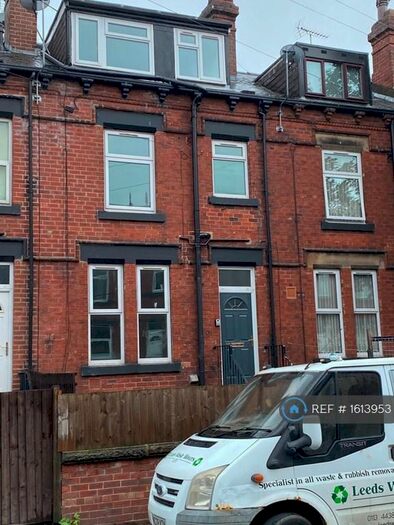 2 Bedroom Terraced House To Rent In Arthington View, Leeds, LS10