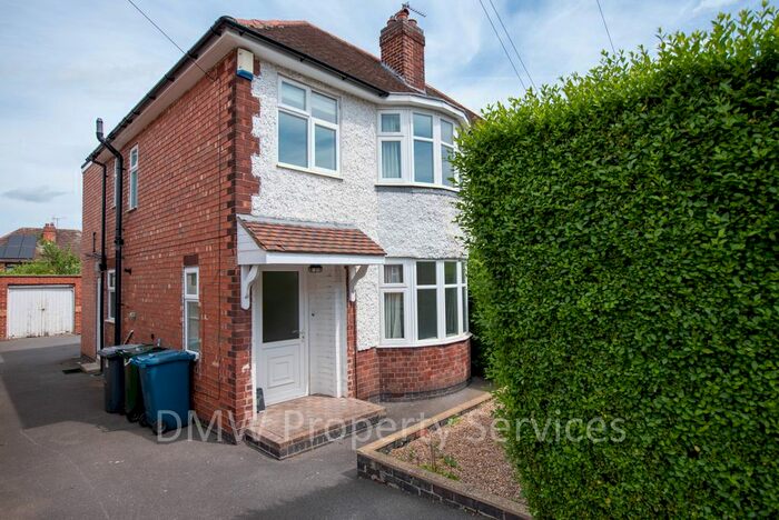 3 Bedroom Semi-Detached House To Rent In Abingdon Drive, Ruddington, Nottingham, NG11