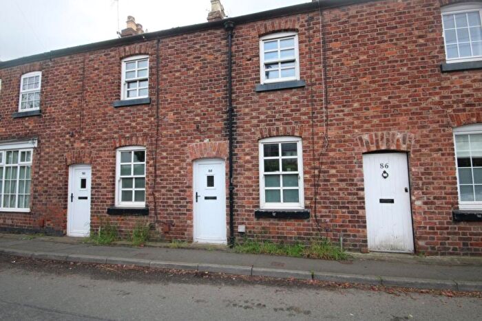2 Bedroom Terraced House To Rent In Heath Road, Chester, CH2
