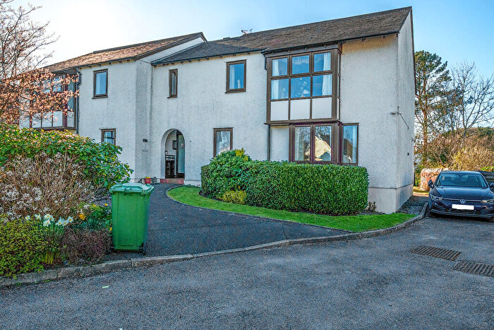 2 Bedroom Flat For Sale In Fairfield Close, Staveley, Cumbria, LA8