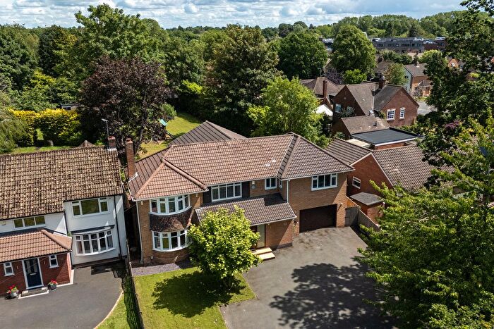 6 Bedroom Detached House For Sale In Woodthorne Road South, Wolverhampton, WV6