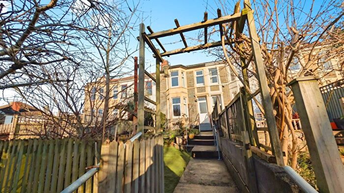 3 Bedroom Terraced House For Sale In Southernhay, Staple Hill, Bristol, BS16