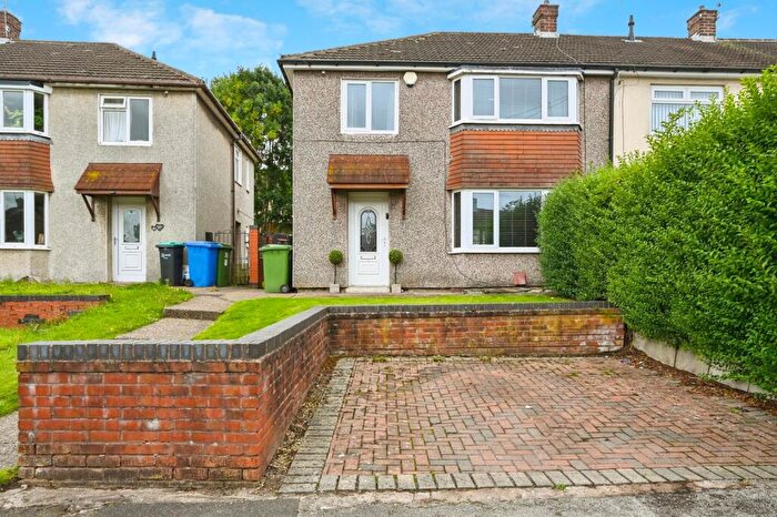 3 Bedroom End Of Terrace House For Sale In Langford Road, Mansfield, Nottinghamshire, NG19