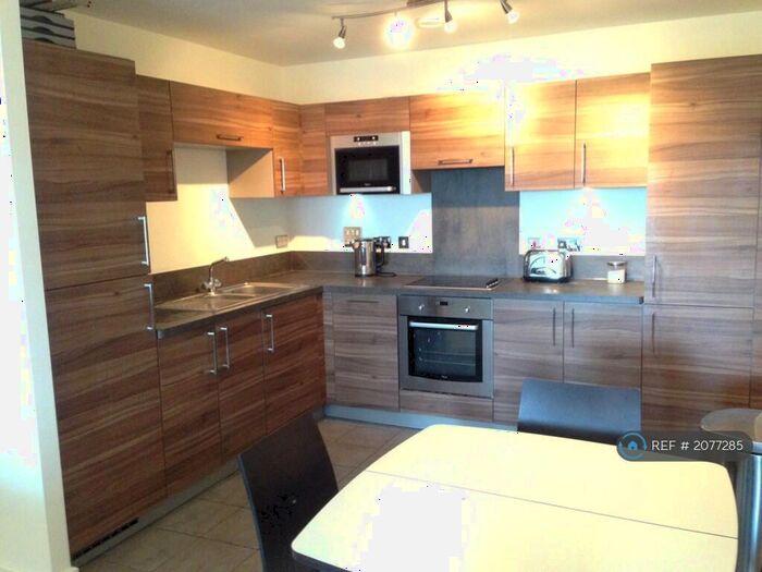 2 Bedroom Flat To Rent In Dalston Square, London, E8